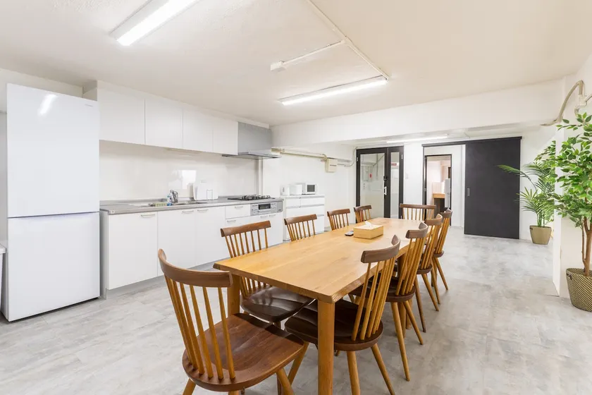 5 minutes from Nakatsu Station 10 person apartment - Image 1