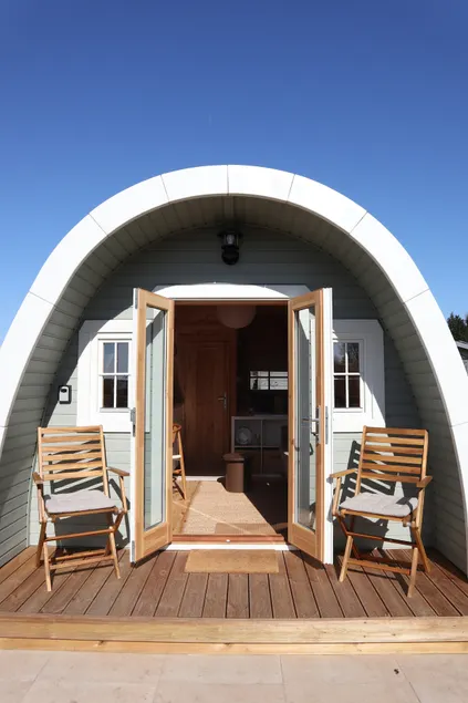Cottage Vigga – cozy wooden tiny house - Image 1