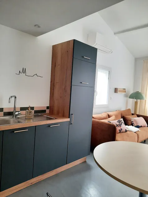Lucie City Lodge Clermont-Ferrand - Image 1