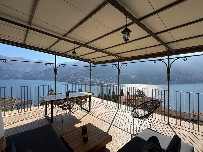 Alberto's Terrace Moltrasio - Image 1