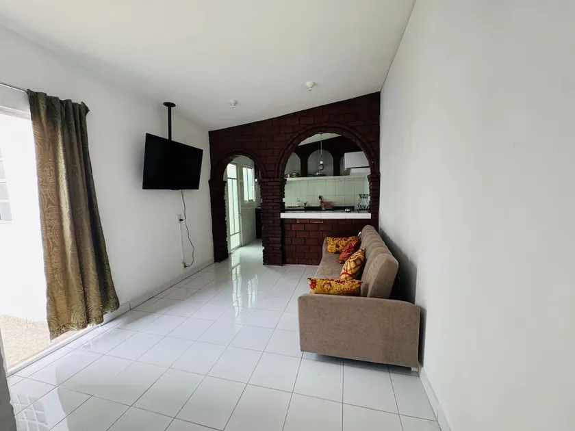 Peaceful Retreat in Tlalnepantla, Near Suburban - Image 1
