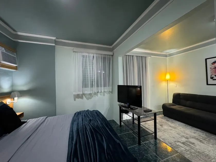 Studio-style Apart Hotel Flat - Image 1