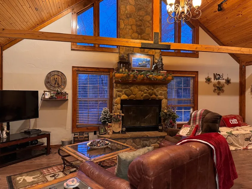 The Cabin at Twin Willows Ranch - Image 1