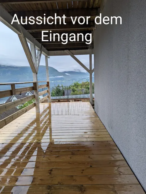 Apartment with sea view - Image 1