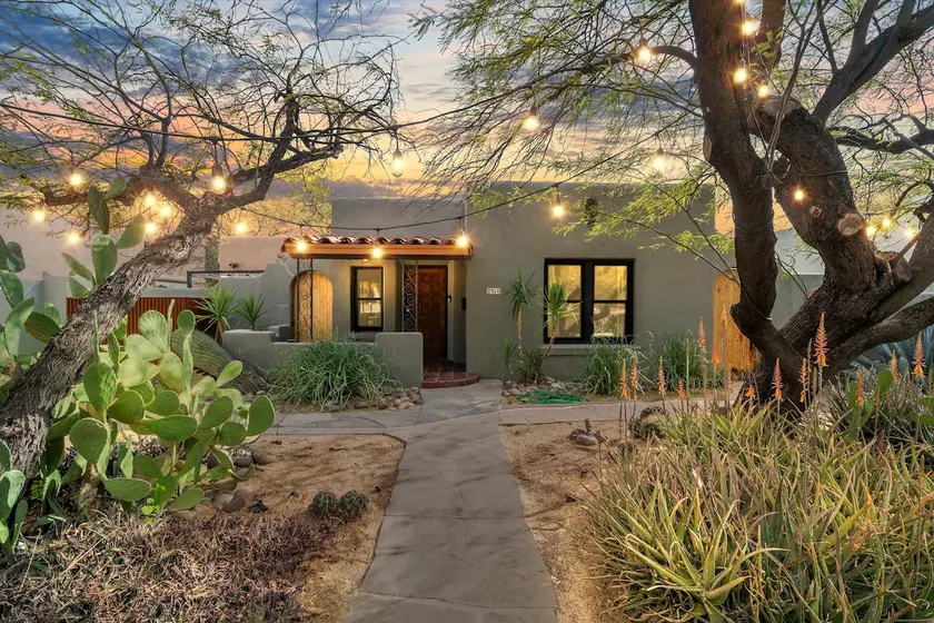 Friendly home near UofA, excellent AC & walkable - Image 1