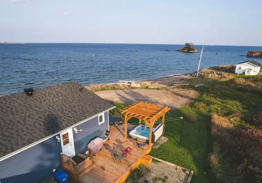 Le St-Laurent Chalet - Image 1