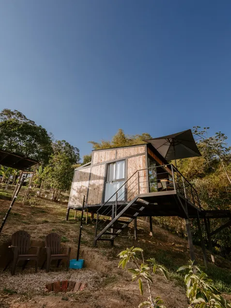 Cabin with Jacuzzi, Fire Pit and BBQ - Image 1