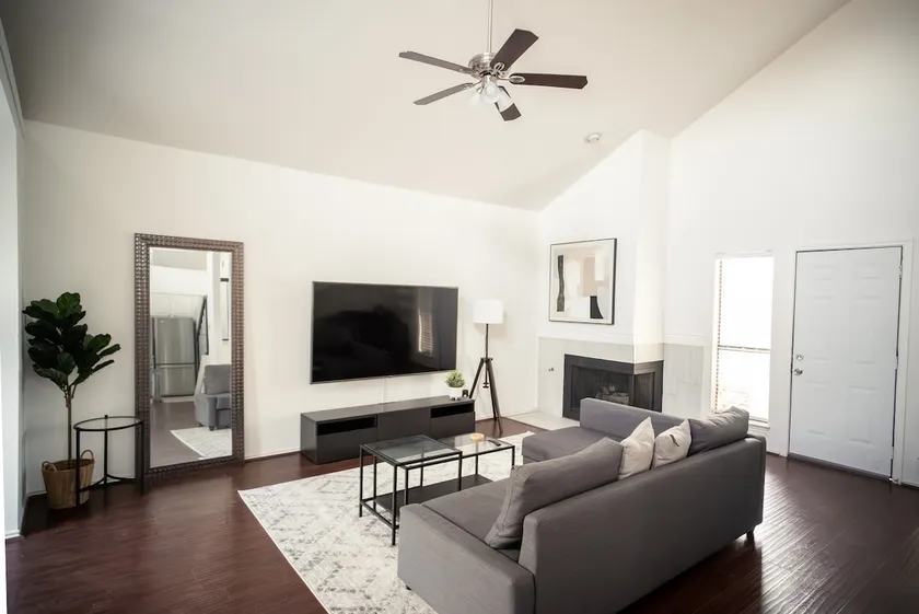 Cozy Quiet Home in Carrollton - Image 1