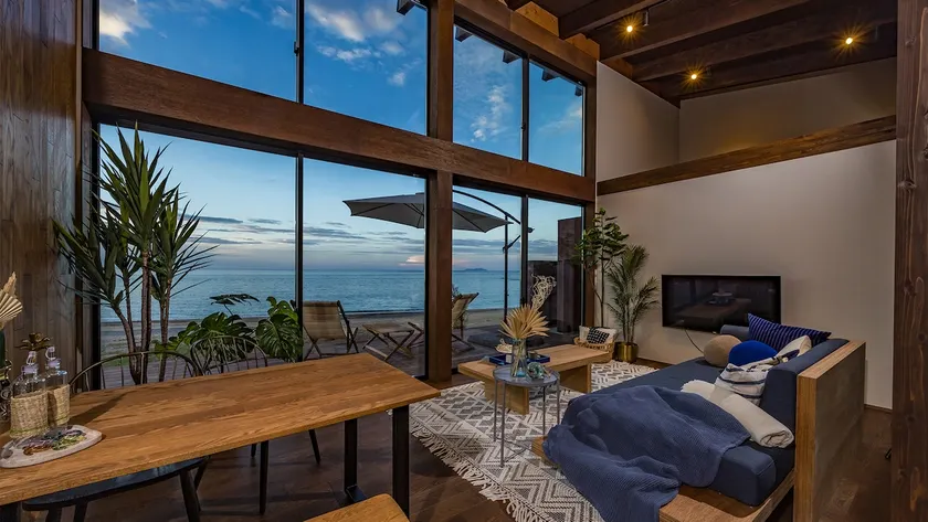 MUUUU / A special private inn in Masuda, limited to one group per day - Image 1