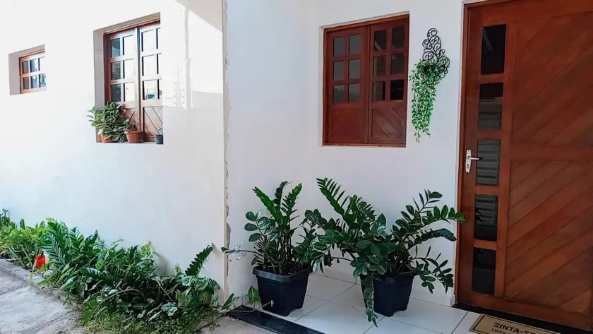 Furnished house - Image 1