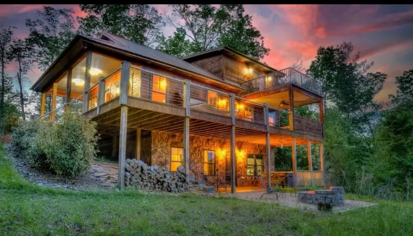 Copper Ridge Cabin by Escape to Blue Ridge - Image 1