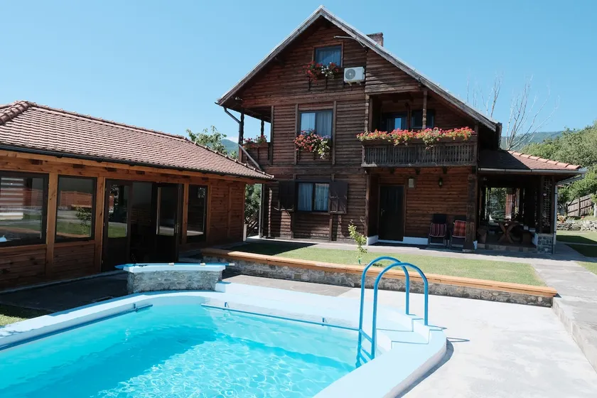 Casa Amalia Tocile -Sadu - Image 1