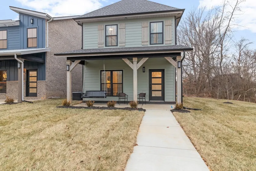 Clarksville Home near Nashville - Image 1