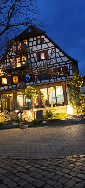 Small romantic duplex - Image 1