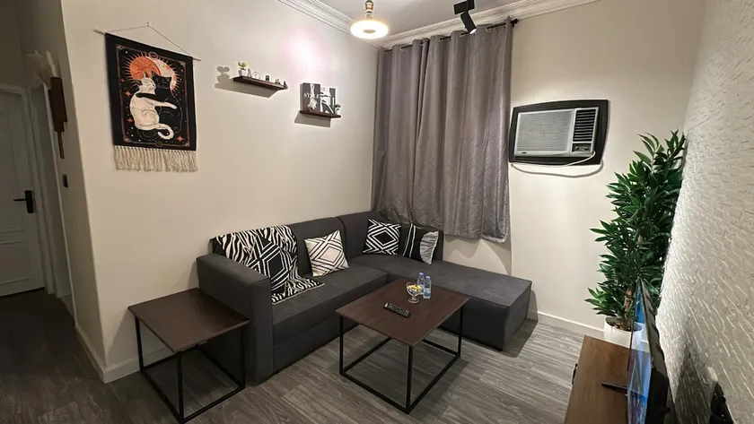 quiet apartment with a garden view and self-check-in - Image 1