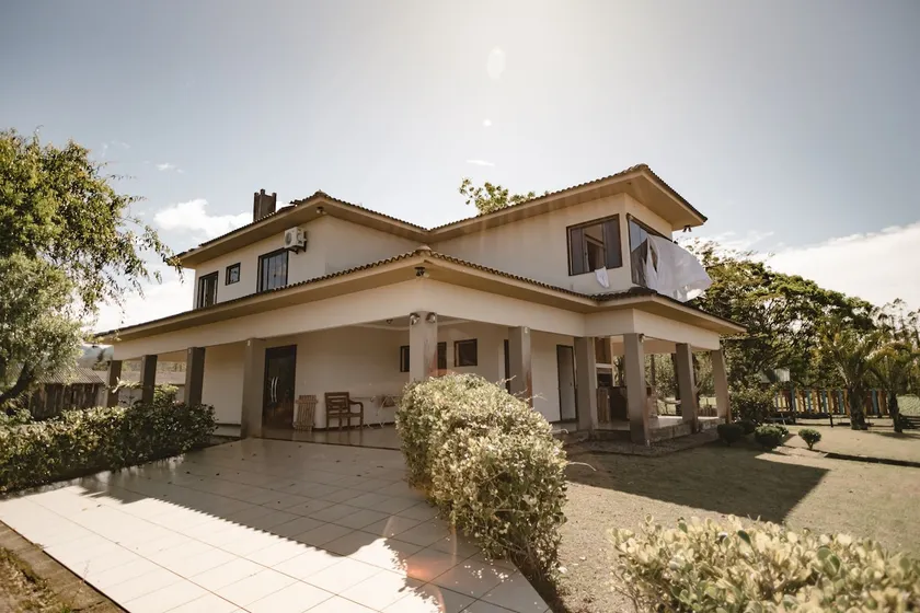 Country House with a Wood-burning Stove - Image 1
