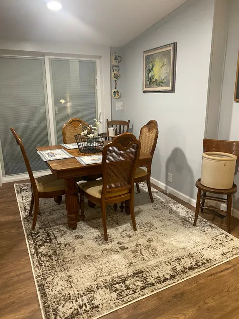 Tara's Country Getaway -Dog Friendly Home! - Image 1