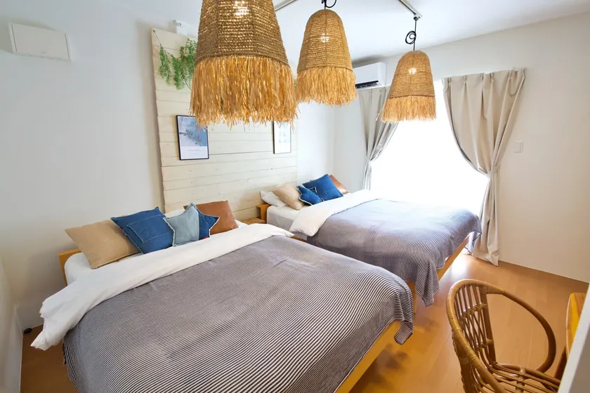 Minami-Nuhama Artificial Beach is a 10-minute drive! Free parking available! The interior feels like a tropical resort! * Maximum 7 people * ZA129 - Image 1