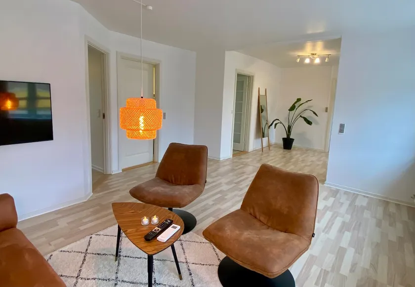 Bright Apartment close to Nature & City - Image 1