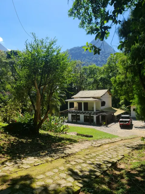 Vale das Águas - Private waterfall/natural pool - Image 1