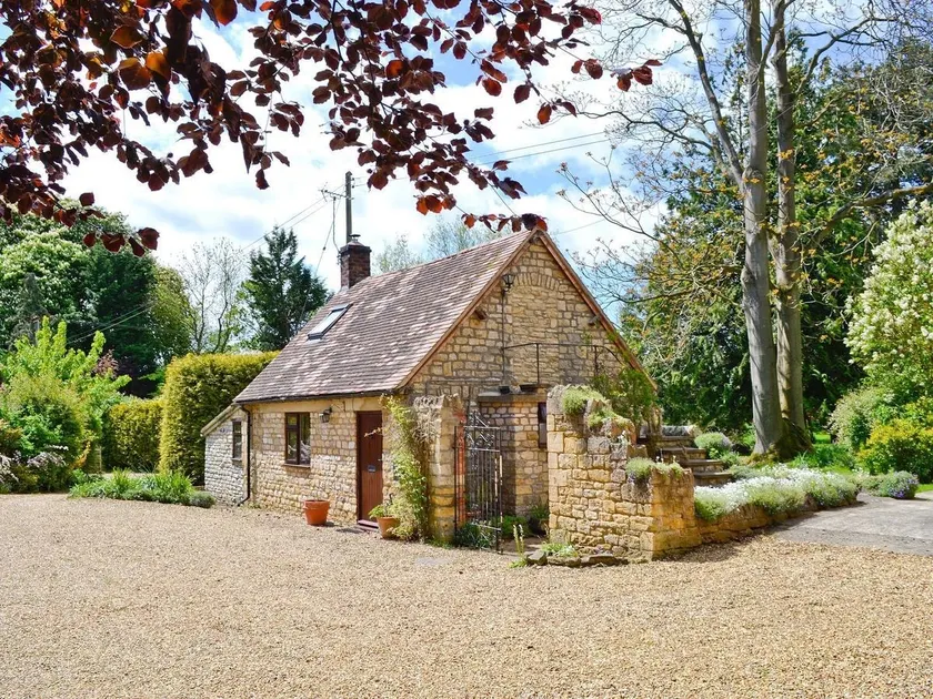 Mulberry Cottage - Image 1