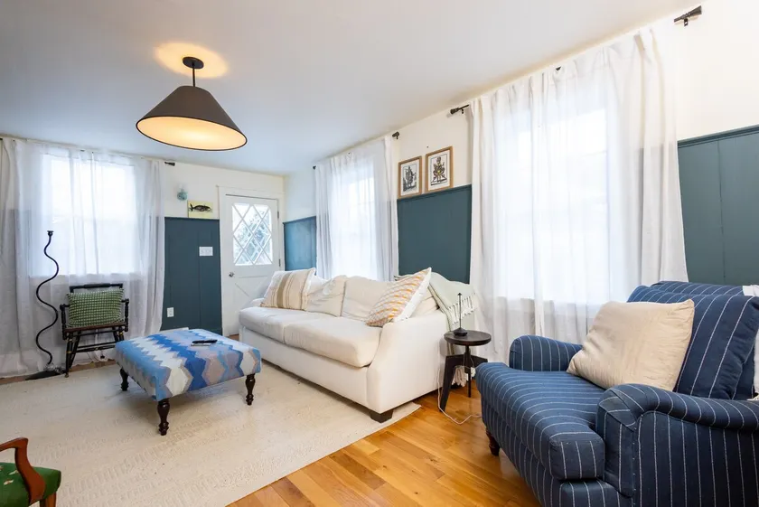 Cozy 3br Cape Near Beach & Padanaram - Image 1
