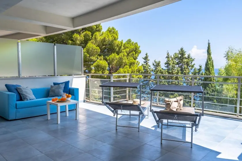 Baia Amuri Taormina - Image 1