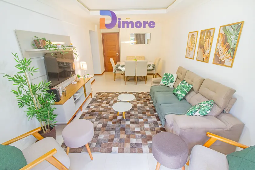 Beautiful and spacious apartment - Image 1