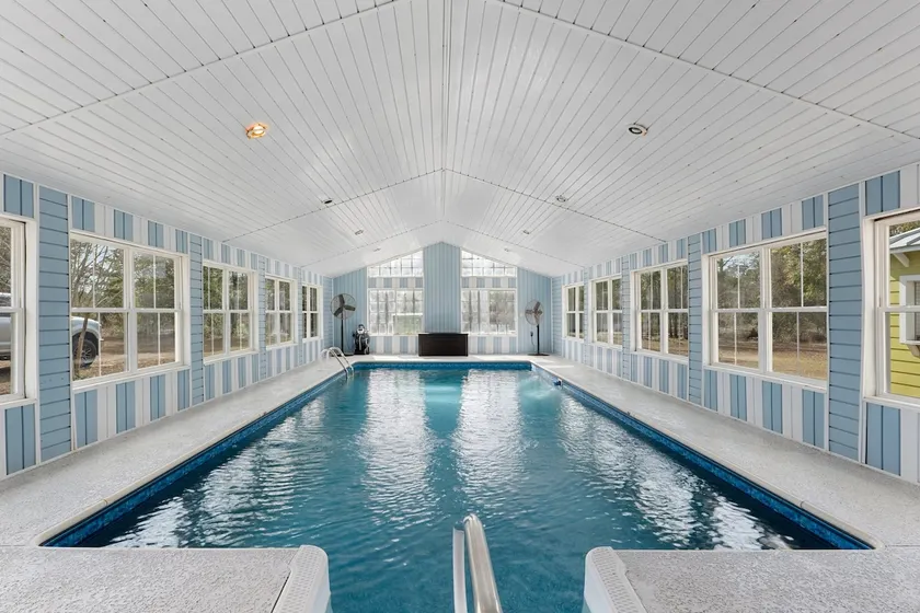 Relaxing Retreat | Pool, Spa, Art Studio, Brkfst - Image 1