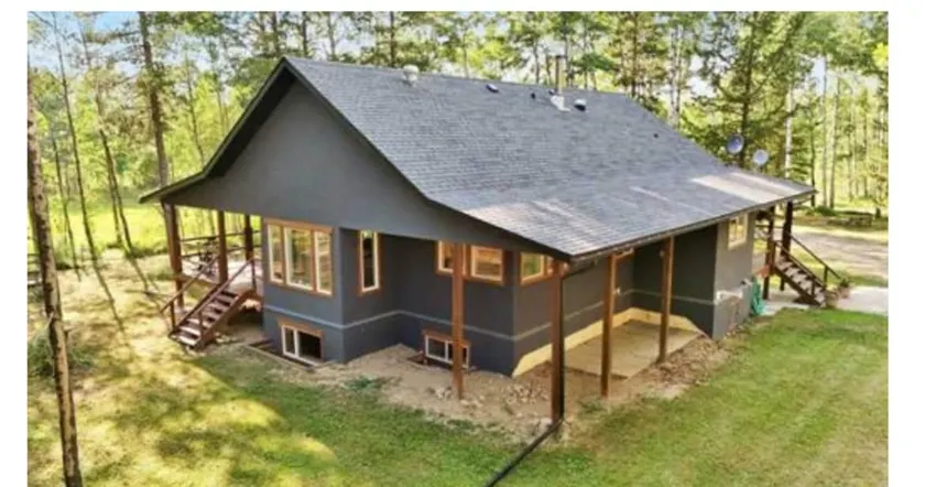 Country Paradise - Image 1
