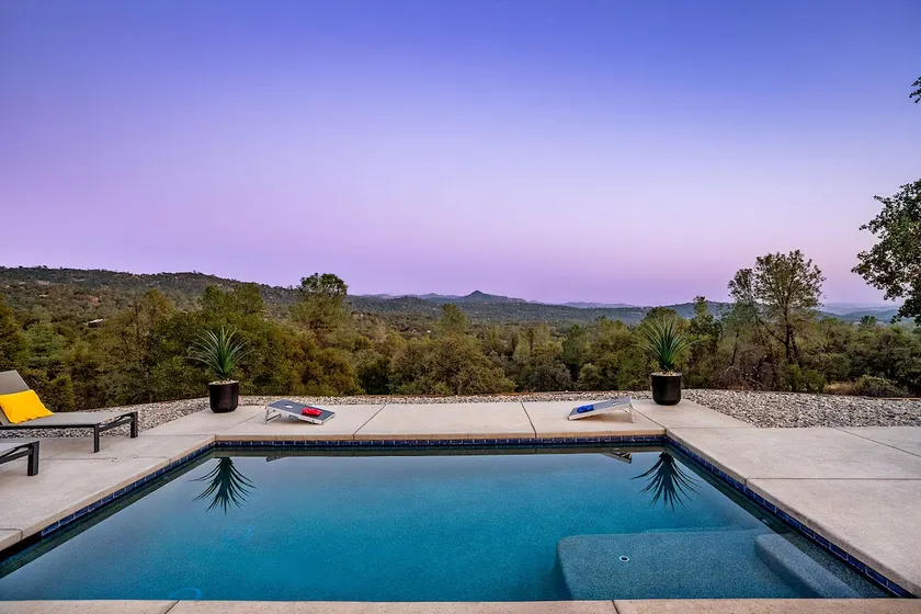 Yosemite Serenity:Pool, View, HotTub, New Kitchen! - Image 1