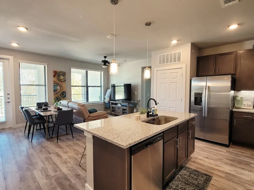 New 3bed/2bath Downtown - Image 1