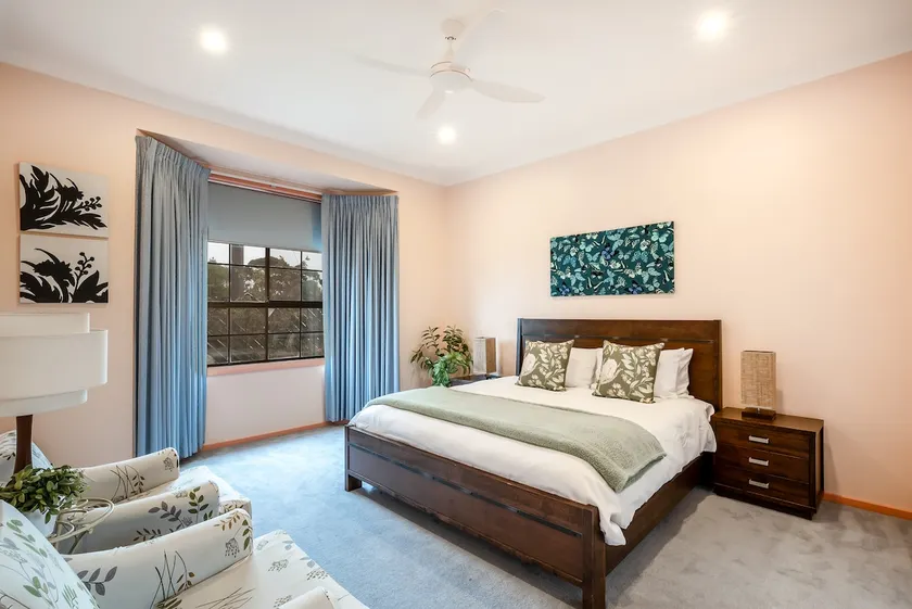 Family Beach House Near Barwon River & Beaches - Image 1