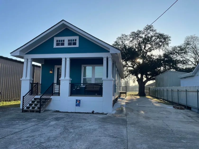 Beautiful Newly Renovated Former Shotgun Home - Image 1