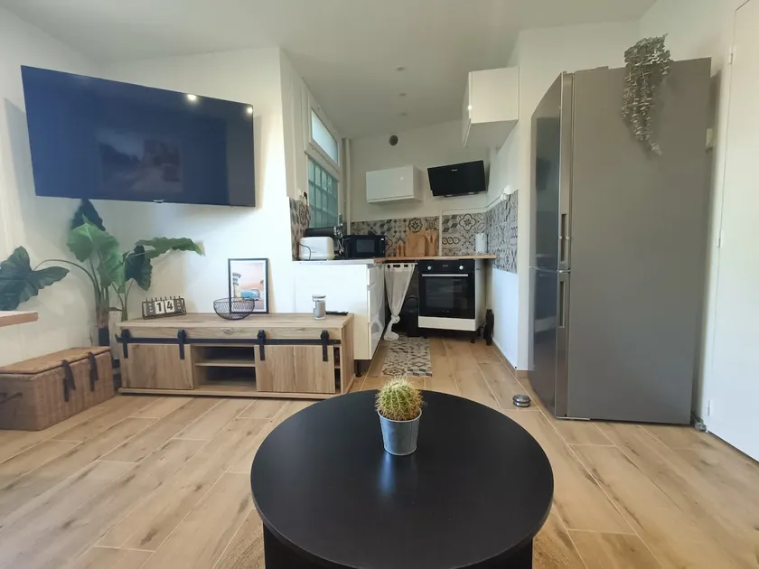 apartment 50 m from the beach - Image 1