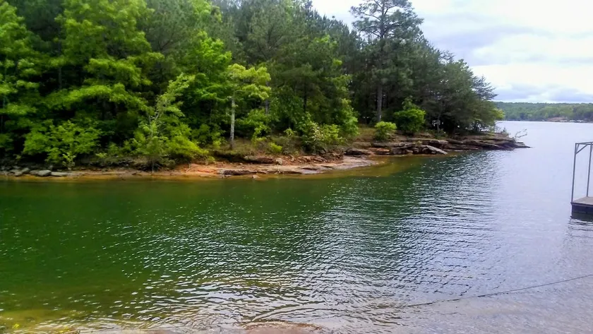 'Lil Blue House @ Smith Lake Private lake access - Image 1