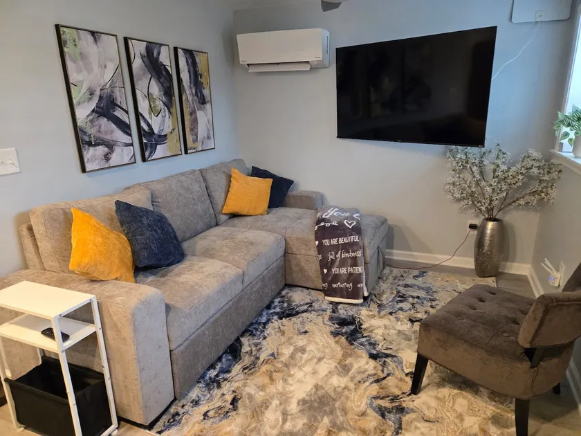 Cozy Corner Guesthouse - Image 1