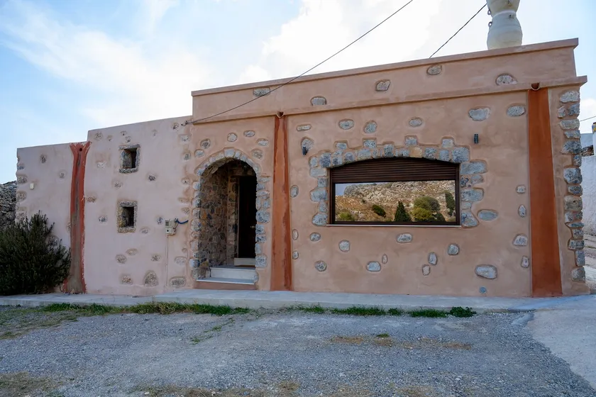 Cottage Arismari - Image 1