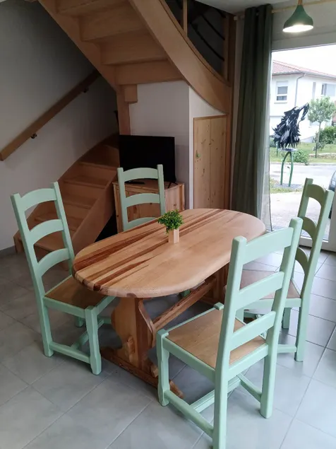 Cozy duplex with A/C and parking near Besançon - Image 1