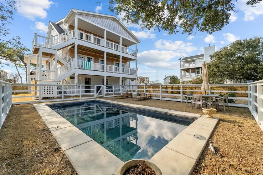 Lux Couple Retreat + Pool + View - Image 1