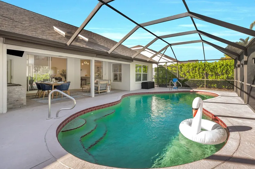 Families-private heated pool & hot tub-pickle ball - Image 1