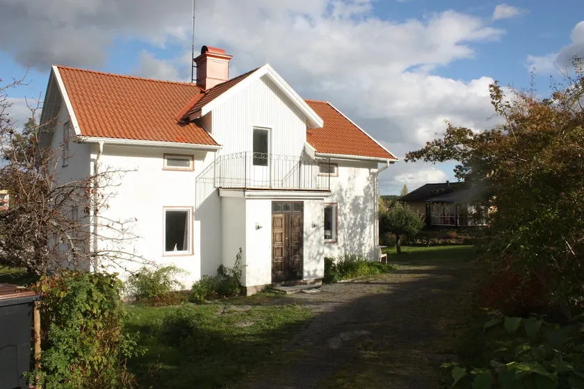 Lavender villa with room for 8 - Image 1