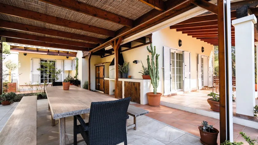 Casa Es Pou en Playa Mitjorn - Emar Hotels - Image 1