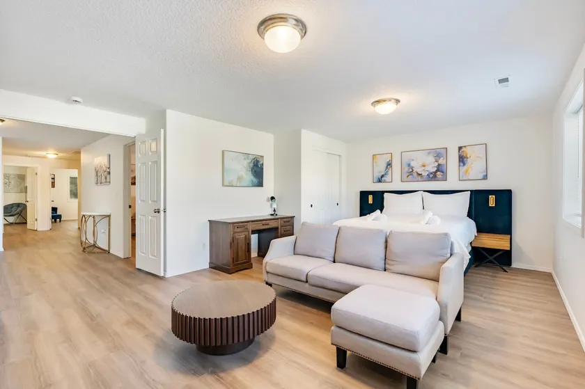 Cozy & Spacious Ridgefield Stay - Image 1