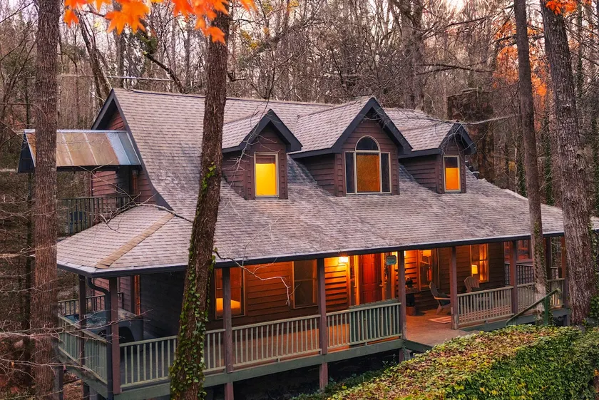 Natural Spring!| 2Game Rooms| HotTub |GSMNP - Image 1