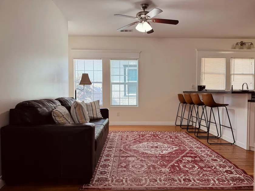 Bourbon Guest Home - Downtown | Disney | Beach - Image 1