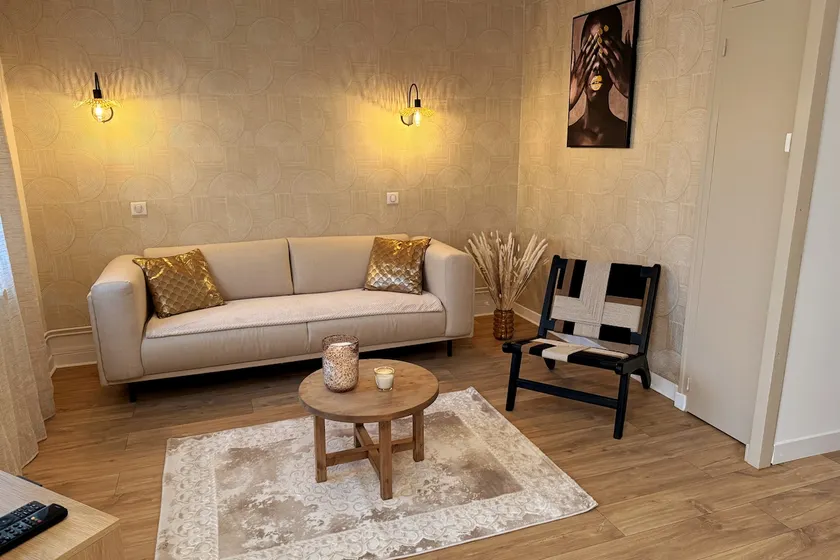 Cozy 3-star tourist house - Image 1