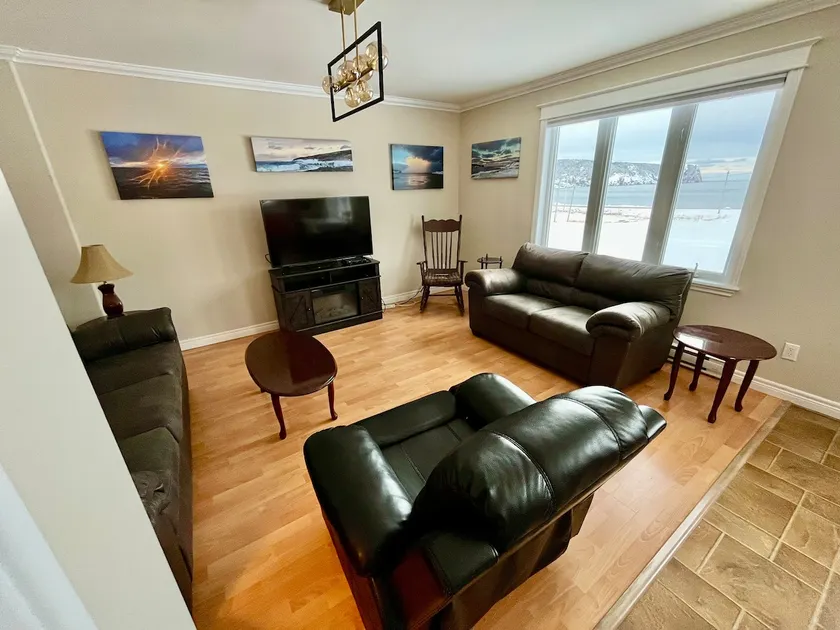 Flatrock Ocean View Apartment - Image 1
