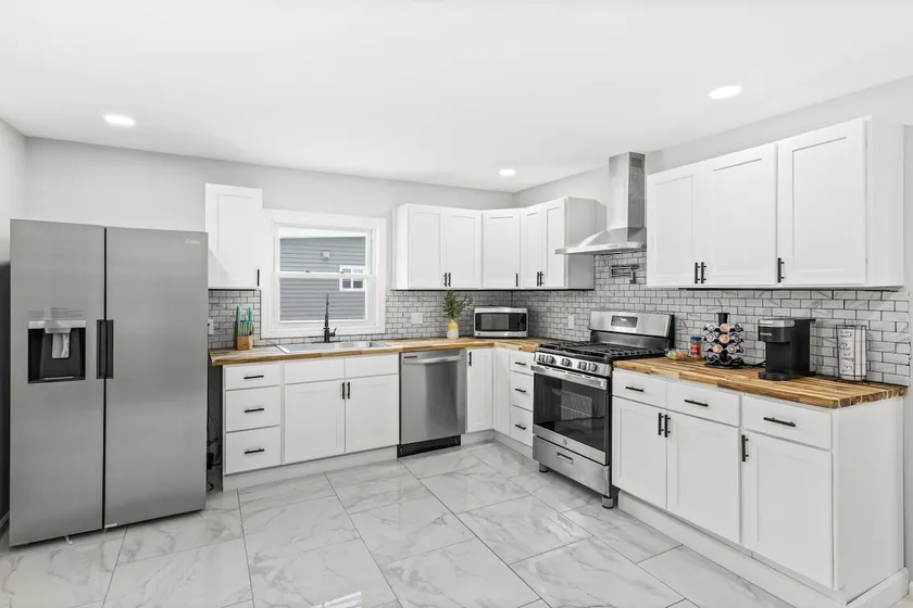 Peaceful East Side Retreat - Image 1