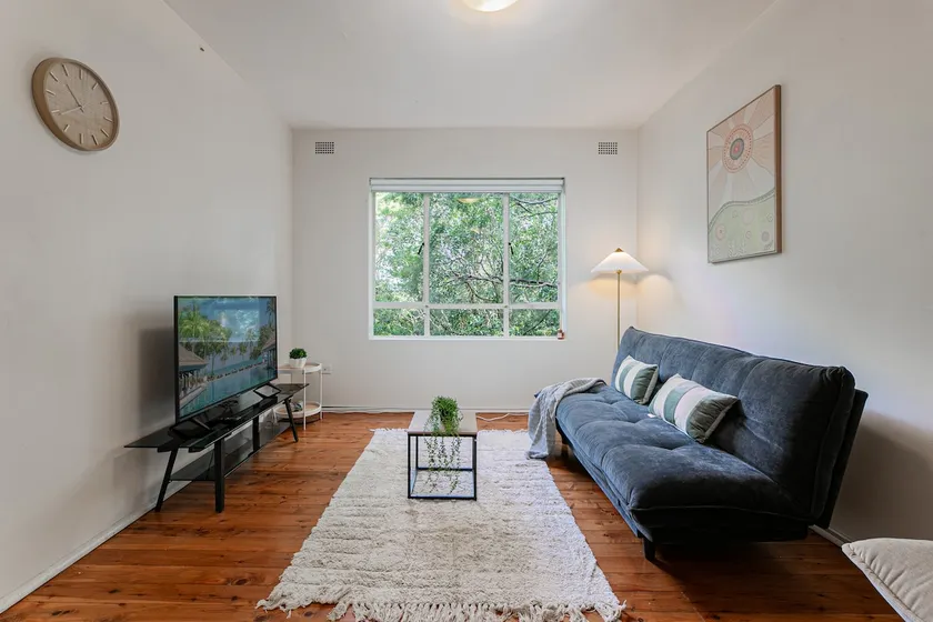 Brightmore Bliss | Parking | Modern Comfort - Image 1